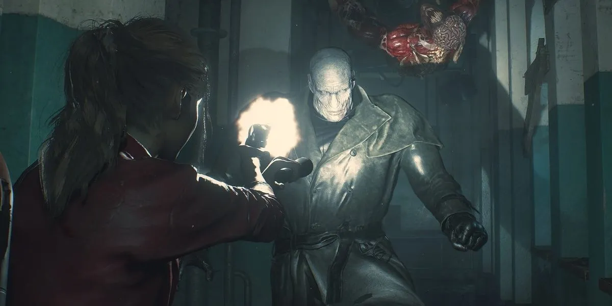 Claire và Mr. X đối mặt trong game Resident Evil 2, cảnh tượng kịch tính giữa người sống sót và kẻ thù không ngừng truy đuổi.