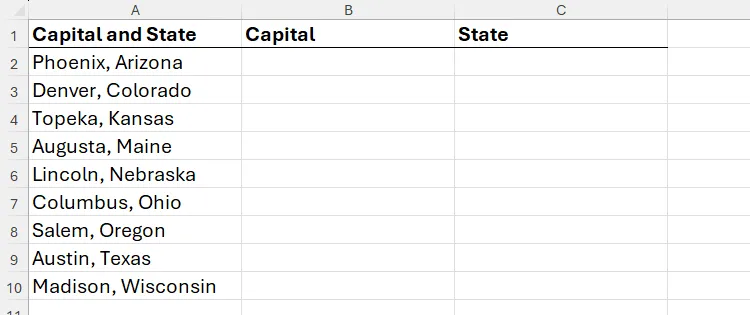 Danh sách thủ đô và tiểu bang trong cột A của Microsoft Excel, với cột B và C đã sẵn sàng để tách dữ liệu thành các tập hợp riêng biệt.