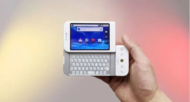 Điện thoại T-Mobile G1, smartphone Android thương mại đầu tiên