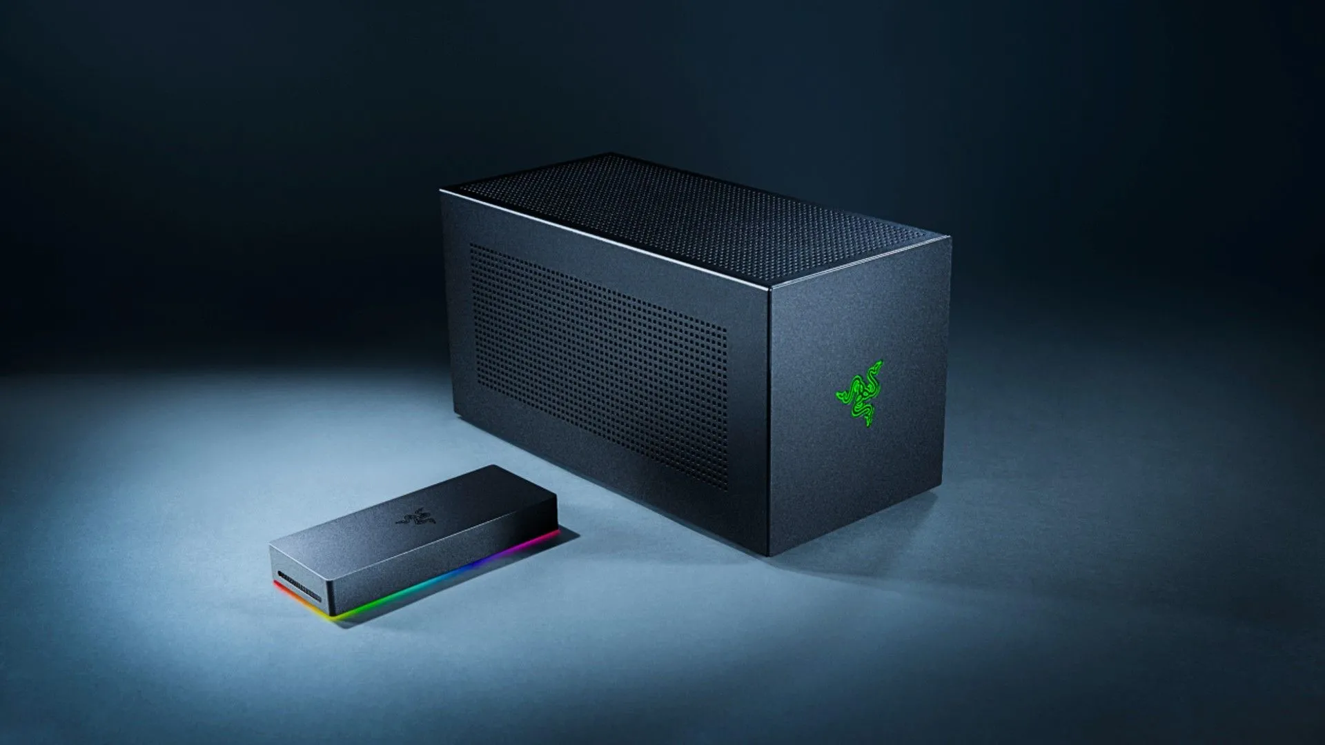 Dock Thunderbolt 5 và hộp đựng eGPU Razer Core X V2, giải pháp kết nối và đồ họa ngoài