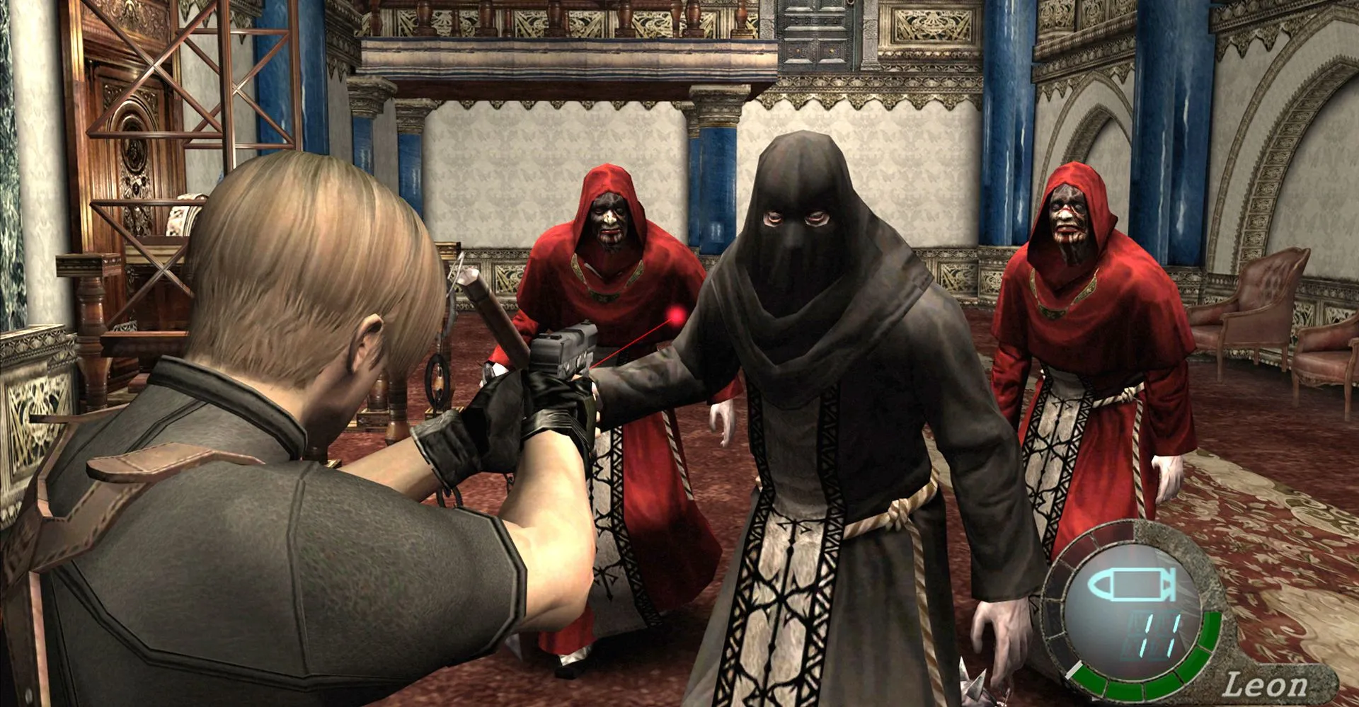 Leon S. Kennedy chiến đấu với những tín đồ trong Resident Evil 4, minh họa phong cách hành động và &quot;campy&quot; đặc trưng.