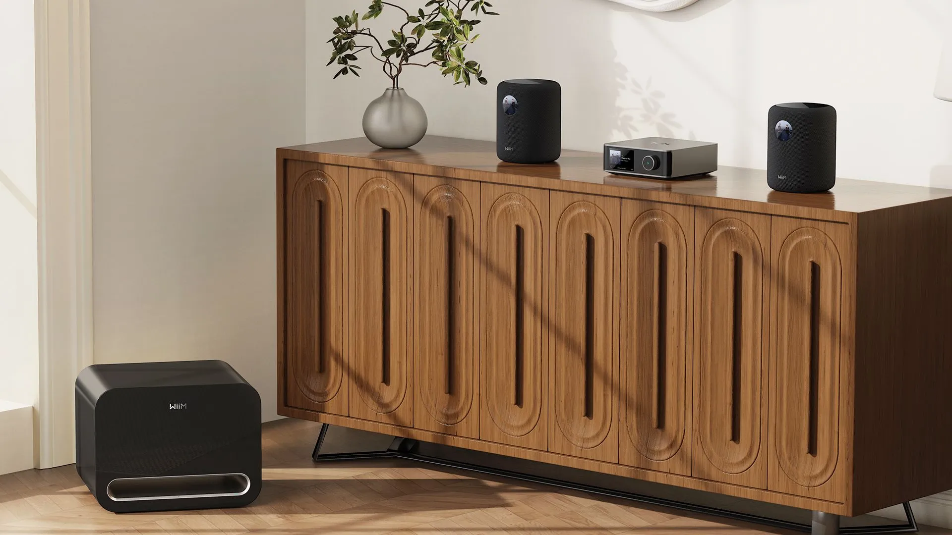 Loa thông minh WiiM Sound và loa siêu trầm không dây WiiM Sub Pro