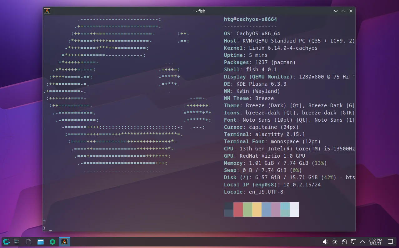 Màn hình nền CachyOS với môi trường KDE Plasma và cửa sổ terminal Alacritty đang mở, liên quan đến việc tối ưu kernel Linux cho hiệu năng chơi game.