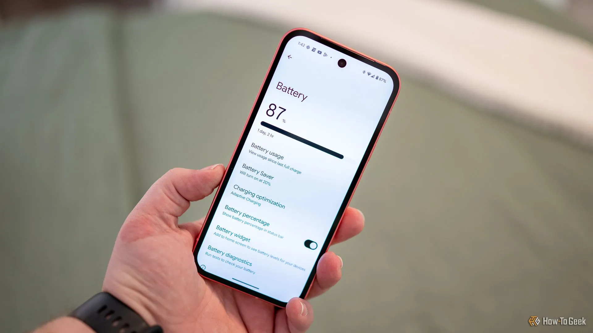 Menu cài đặt pin trên điện thoại Google Pixel 9a, cho thấy giao diện người dùng Android gốc.