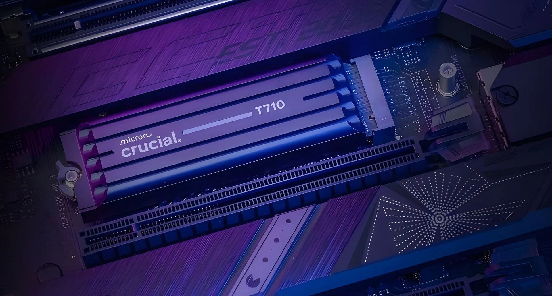 Ổ cứng SSD PCIe Gen 5 Crucial T710 với dung lượng lên đến 8TB, nâng cấp cho các PC gaming.