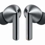 Tai nghe Samsung Galaxy Buds 3 Pro màu bạc với hộp sạc
