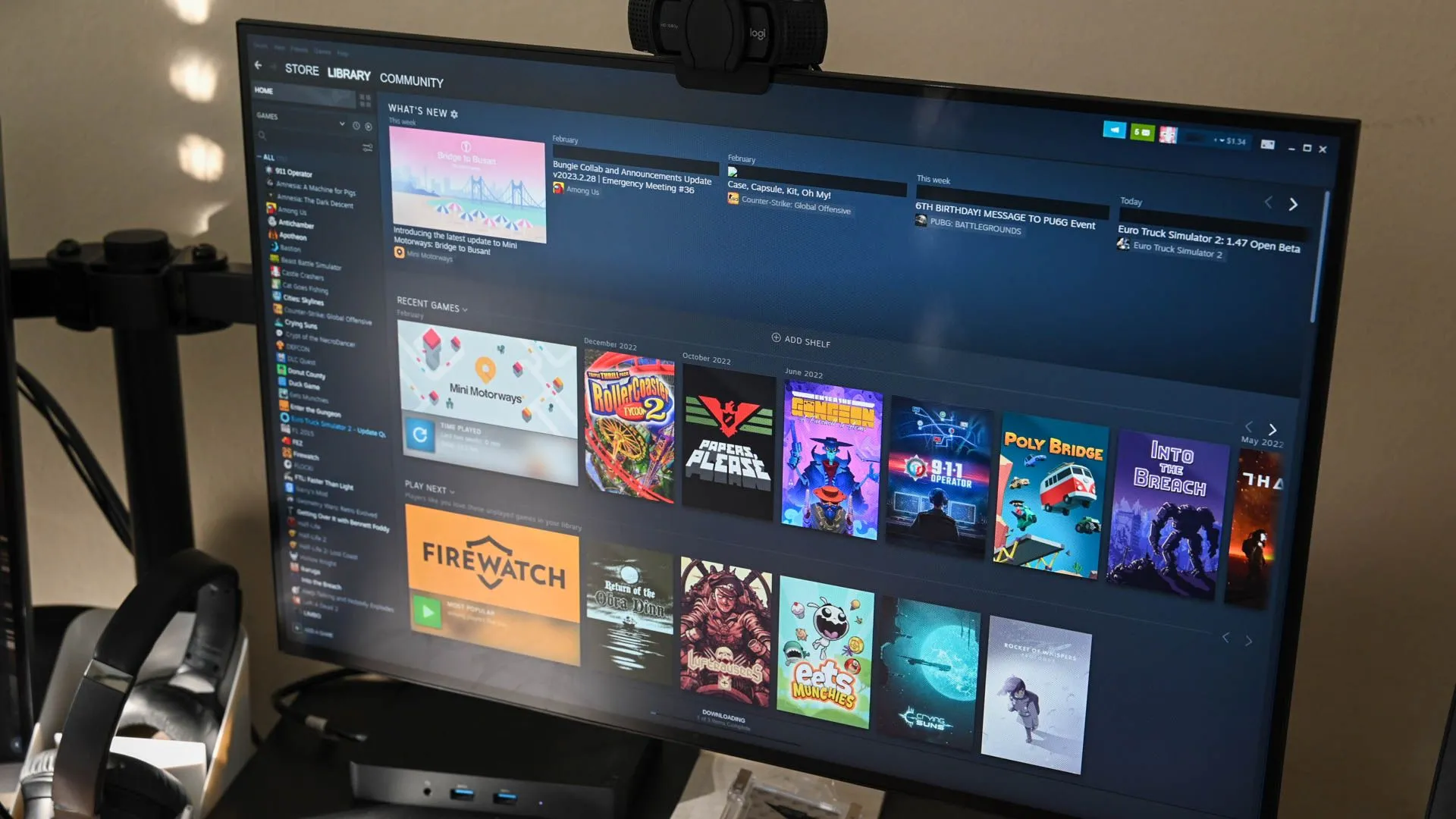 Thư viện Steam hiển thị danh sách các trò chơi đã được tải về miễn phí, minh họa backlog game.