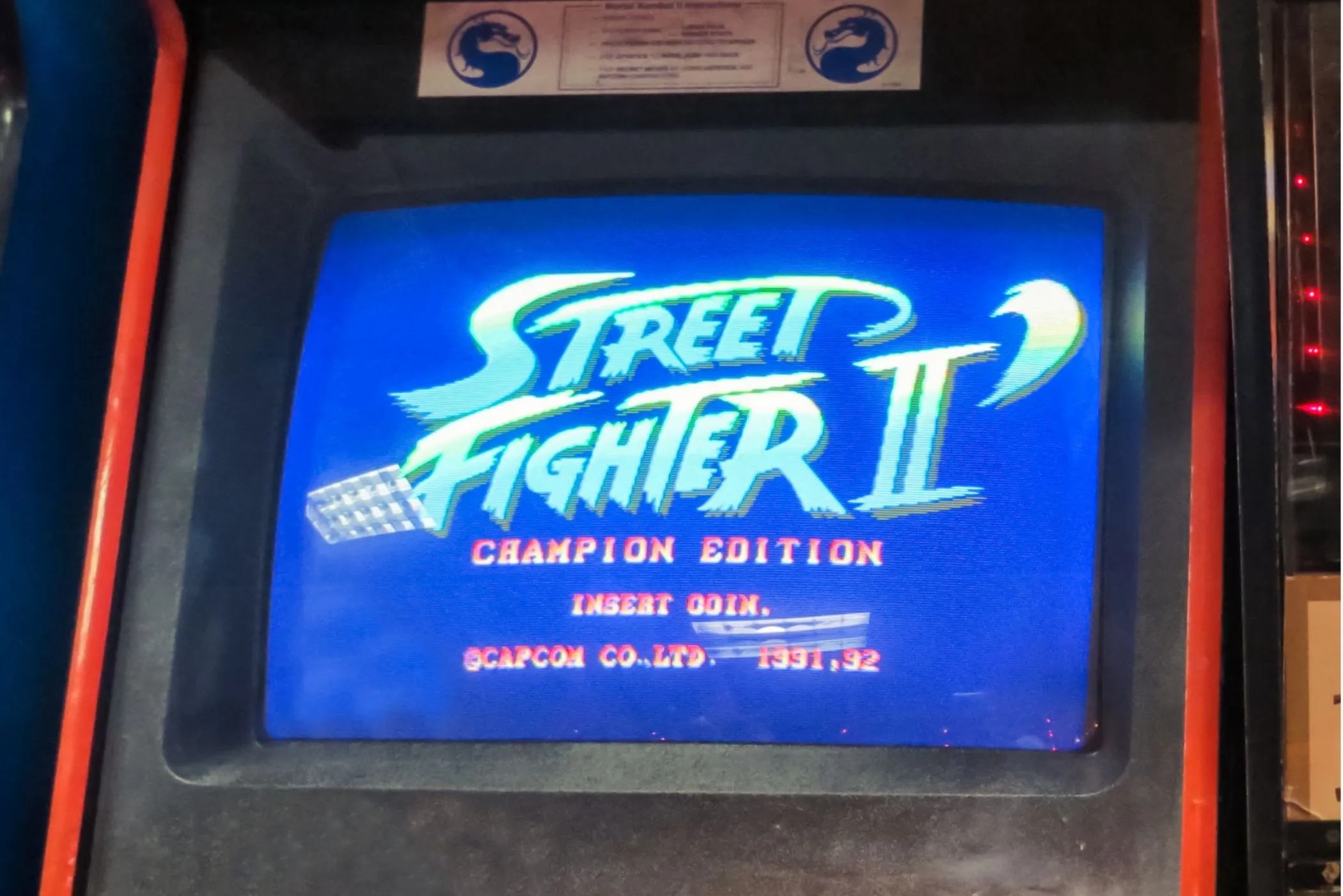 Tủ máy arcade Street Fighter II Champion Edition, tựa game định hình thể loại đối kháng.