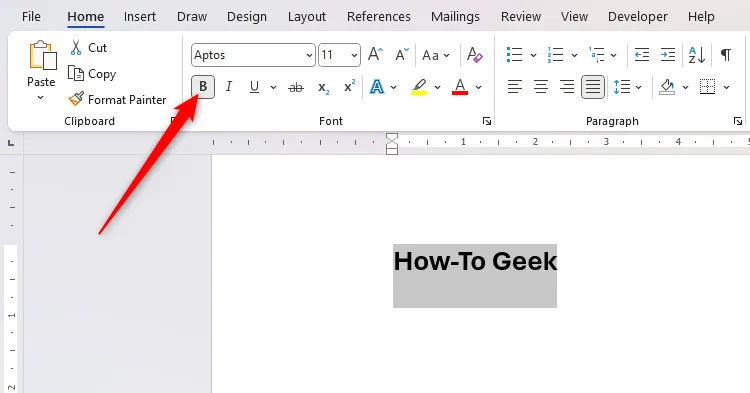 Văn bản 'How-To Geek' được định dạng in đậm trong Microsoft Word, sẵn sàng để thêm vào AutoCorrect.